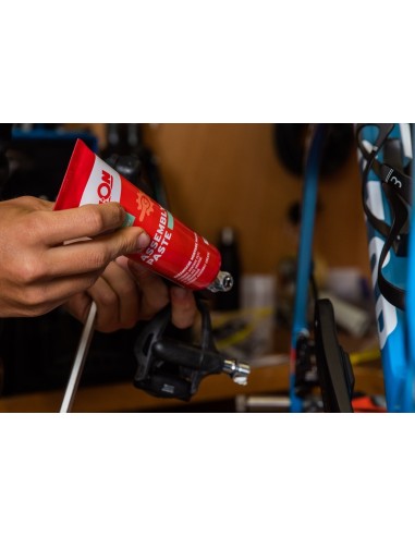 Cyclon Assembly Paste tube - 150 ml (blister)