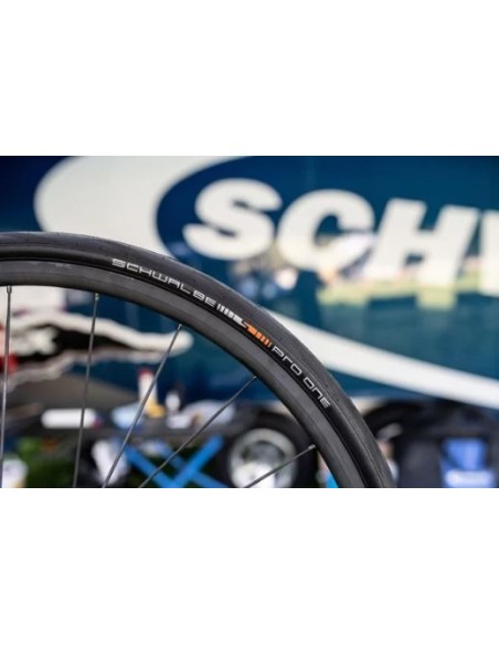 Faltreifen Schwalbe Pro One V-Guard 28 x 1.00" / 25-622 - Schwarz