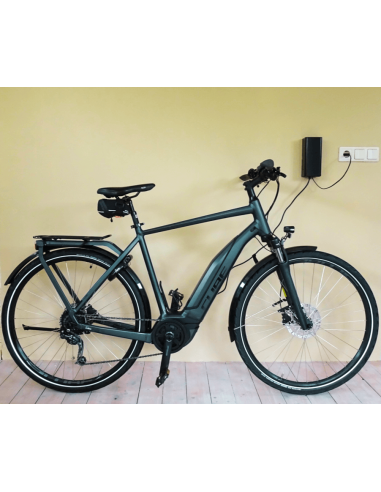 Universelle Ladegerätehlater aus Metall - Größe M - Schwarz