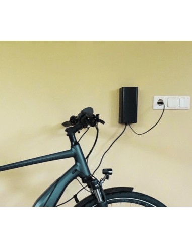 Universelle Ladegerätehalter aus Metall - Größe L - Schwarz