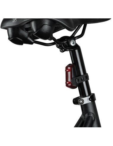 Rücklicht mit Bremslichtfunktion Axa Dwn 1 Lux USB-C wiederaufladbar