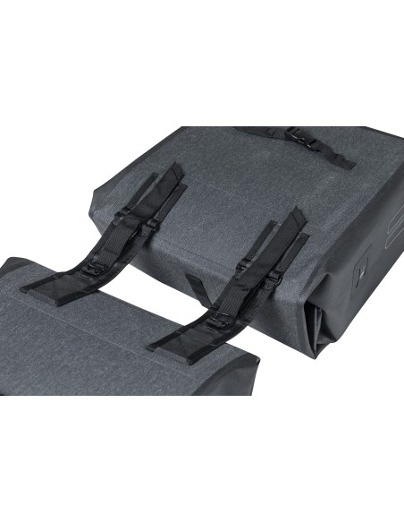 Doppelpacktasche Basil Urban Dry 50 Liter 36 x 17 x 42 cm - Charcoal Melee
