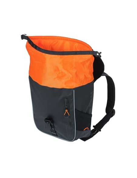 Rucksack Basil Miles Tarpaulin 17 Liter 31 x 17 x 44 cm - Schwarz/Orange