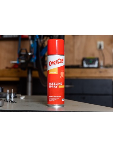 Cyclon Vaseline Spray 250ml